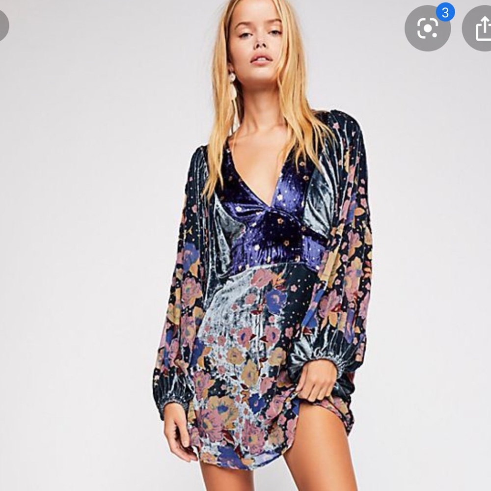 FREE PEOPLE  Velvet tie waist mini dress